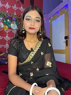 Snapshot of Sweet-priyaa chatting on 05/24/26, 09:36 Sweet-priyaa online show from 05/24/26, 09:36