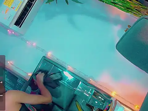 agathaferrer3 online show from 04/15/26, 05:25