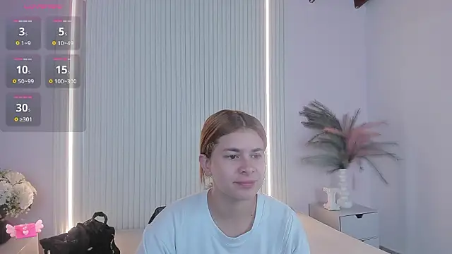 VivianOwen9 online show from 03/05/26, 12:34