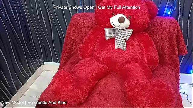 Snapshot of khushigoesnaughty0 chatting on 01/13/26, 06:46 khushigoesnaughty0 online show from 01/13/26, 06:46