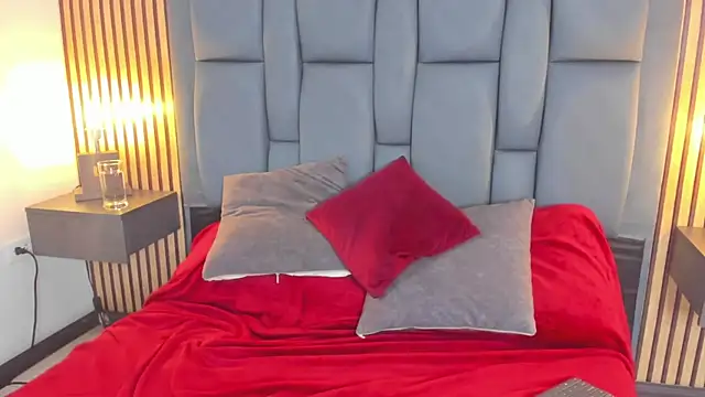 Angelic serenity online show from 12/16/25, 07:19