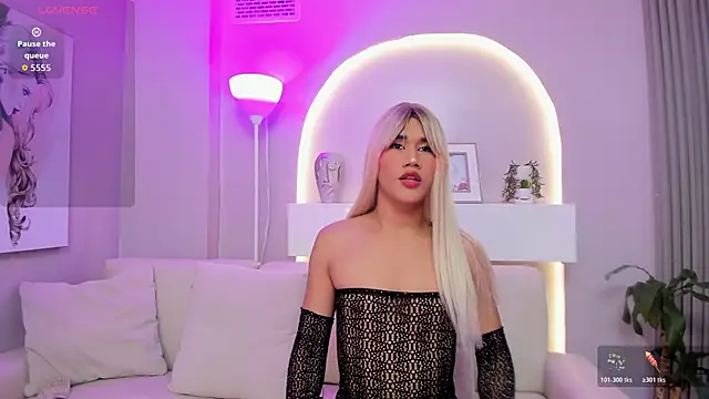 Sensual shannell online show from 04/05/26, 01:03