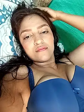 Natacha 31 online show from 01/17/26, 04:06