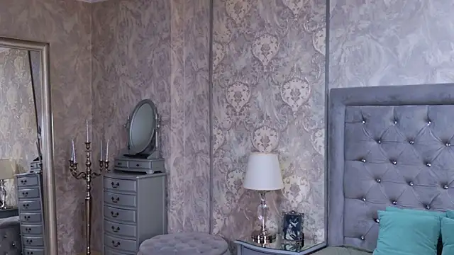 DonnaKlein online show from 04/24/26, 06:10