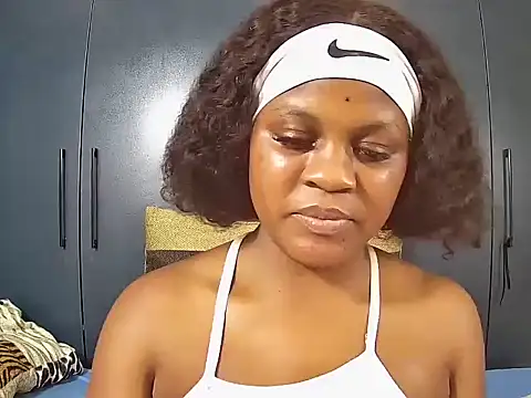 MilkyBoobs7 online show from 12/22/25, 08:06