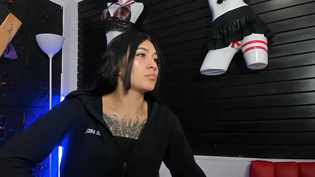 MiaFox 03 online show from 02/11/26, 02:33