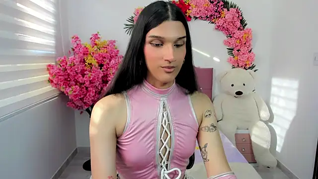 Bianca baldwin  online show from 12/19/25, 09:11