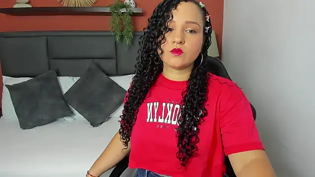 yera curry online show from 12/22/25, 12:02