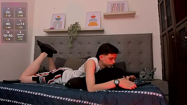 sebastamayo  online show from 12/19/25, 08:49