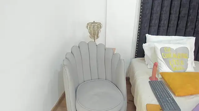 scarlett vixen7 online show from 01/05/26, 05:27