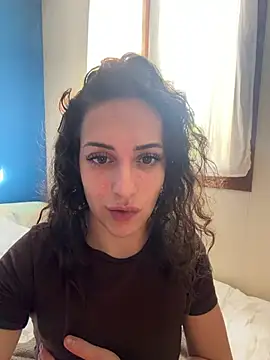 CoquineCharmeuse online show from 03/21/26, 02:09