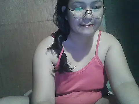 Snapshot of yummy_jyra02167 chatting on 01/09/26, 09:49 yummy jyra02167 online show from 01/09/26, 09:49