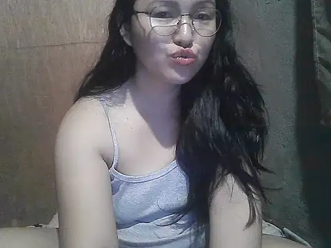 Snapshot of yummy_jyra02167 chatting on 01/14/26, 11:31 yummy jyra02167 online show from 01/14/26, 11:31