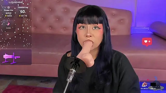 Lia Kitten2 online show from 01/13/26, 07:13