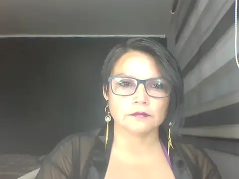 SHAMELESSLY HOT online show from 03/18/26, 02:15