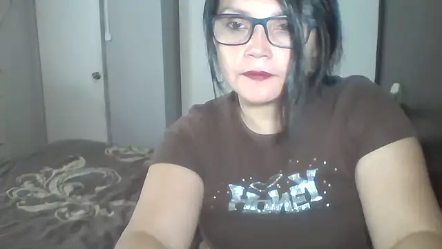 SHAMELESSLY HOT online show from 04/15/26, 03:13