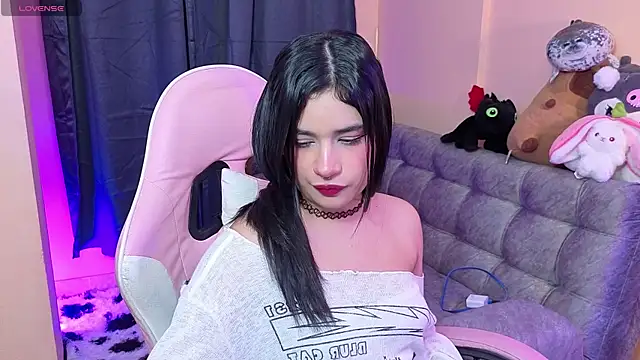 Snapshot of bonnieTaylor1 chatting on 05/12/26, 03:58 bonnieTaylor1 online show from 05/12/26, 03:58