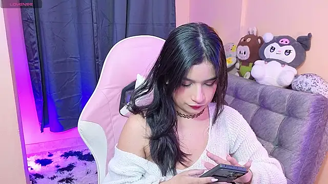 Snapshot of bonnieTaylor1 chatting on 06/01/26, 01:51 bonnieTaylor1 online show from 06/01/26, 01:51