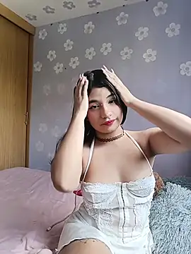 Snapshot of bonnieTaylor1 chatting on 06/16/26, 07:16 bonnieTaylor1 online show from 06/16/26, 07:16