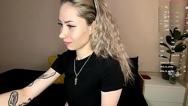 sun under skyy online show from 02/20/26, 02:08