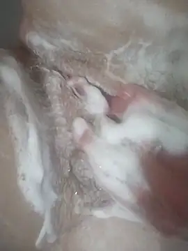 backagainredgirl online show from 04/23/26, 01:29