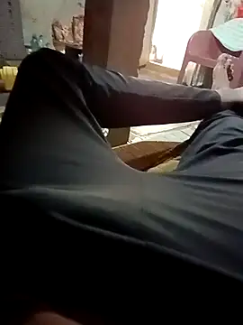 Snapshot of loki-king-143 chatting on 03/02/26, 04:25 loki-king-143 online show from 03/02/26, 04:25