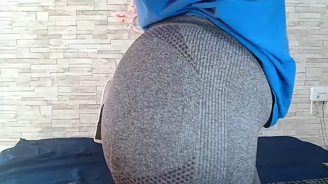 Yellowmellow01 online show from 04/14/26, 12:55