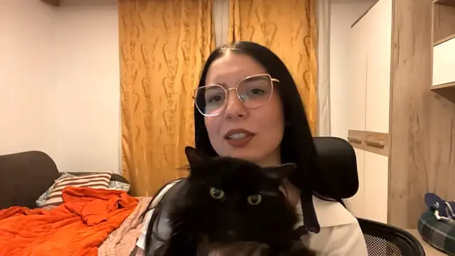 DoraRobertos online show from 01/12/26, 03:50