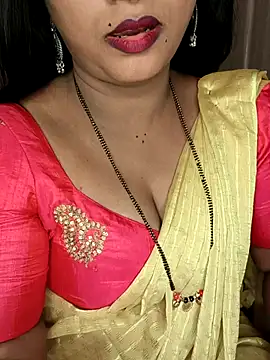 Snapshot of Rachu_love chatting on 05/03/26, 08:31 Rachu love online show from 05/03/26, 08:31