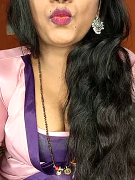 Snapshot of Rachu_love chatting on 05/16/26, 11:31 Rachu love online show from 05/16/26, 11:31