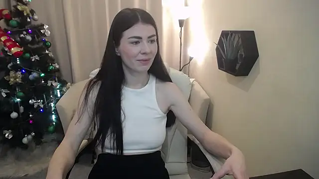 Snapshot of MilaSecret55 chatting on 12/23/25, 07:17 MilaSecret55 online show from 12/23/25, 07:17