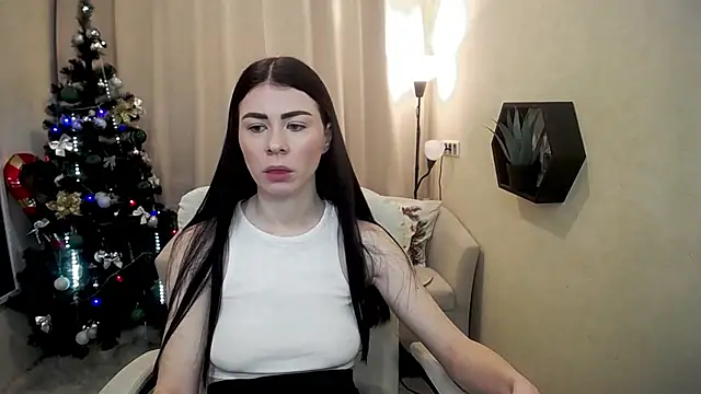 Snapshot of MilaSecret55 chatting on 01/06/26, 07:12 MilaSecret55 online show from 01/06/26, 07:12