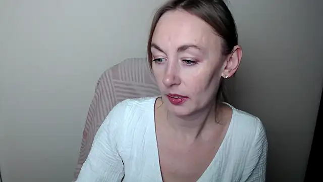 LiaSeass  online show from 02/12/26, 12:44