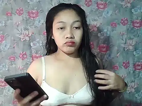 Snapshot of Lusty_babe chatting on 03/09/26, 06:06 Lusty babe online show from 03/09/26, 06:06