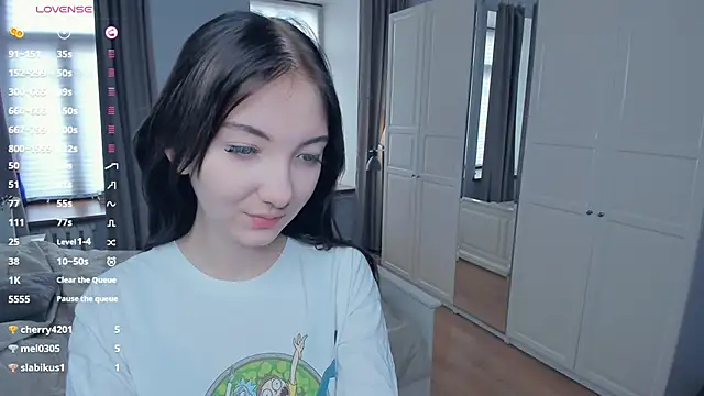 JanettVeld online show from 12/14/25, 09:03