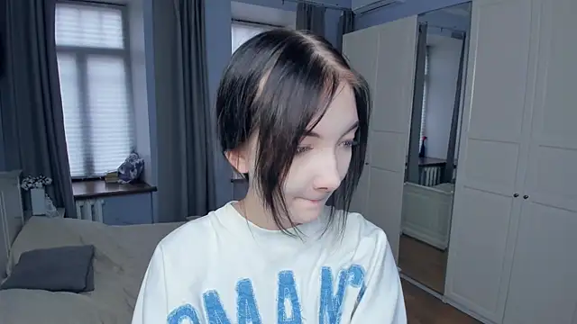 JanettVeld online show from 12/22/25, 09:50