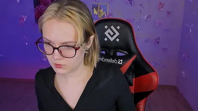 madeline doll online show from 02/02/26, 08:24