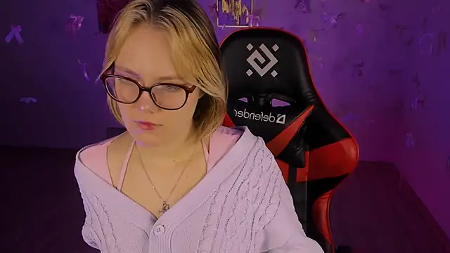 madeline doll online show from 02/20/26, 04:31