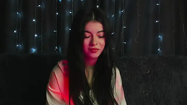 LisaColee online show from 06/18/26, 05:39