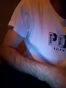 Snapshot of Ogulcan834 chatting on 10/15/25, 04:12 Ogulcan834 online show from 10/15/25, 04:12