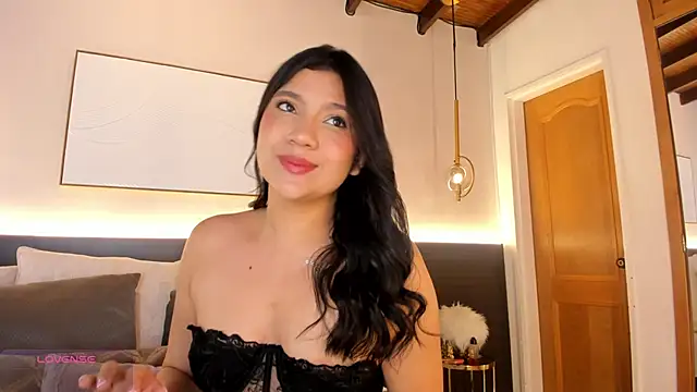 gabyvega1 online show from 01/10/26, 11:45