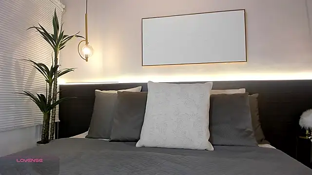 gabyvega1 online show from 02/13/26, 11:39