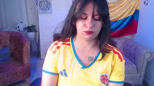 Snapshot of amanda_rousee chatting on 06/18/26, 03:40 amanda rousee online show from 06/18/26, 03:40
