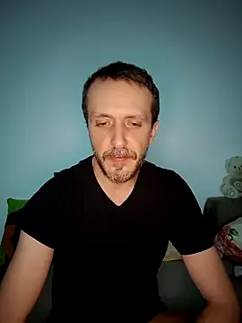 EMustafa86 online show from 01/10/26, 12:23