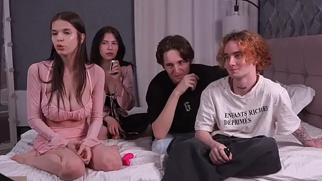 indulgencex   online show from 03/31/26, 02:39