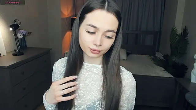 YvonneRobes online show from 02/14/26, 07:32