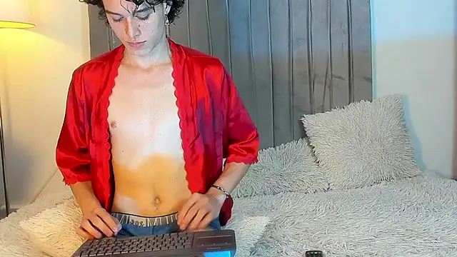 Im Perseo online show from 12/16/25, 08:14