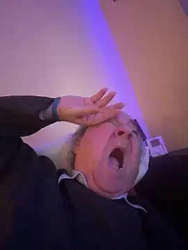 csikar online show from 02/21/26, 04:19