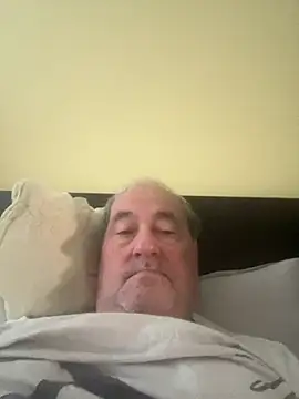 csikar online show from 07/10/26, 04:39