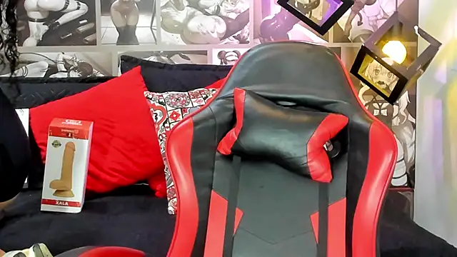 Snapshot of Sarah_Clars chatting on 01/15/26, 12:04 Sarah Clars online show from 01/15/26, 12:04